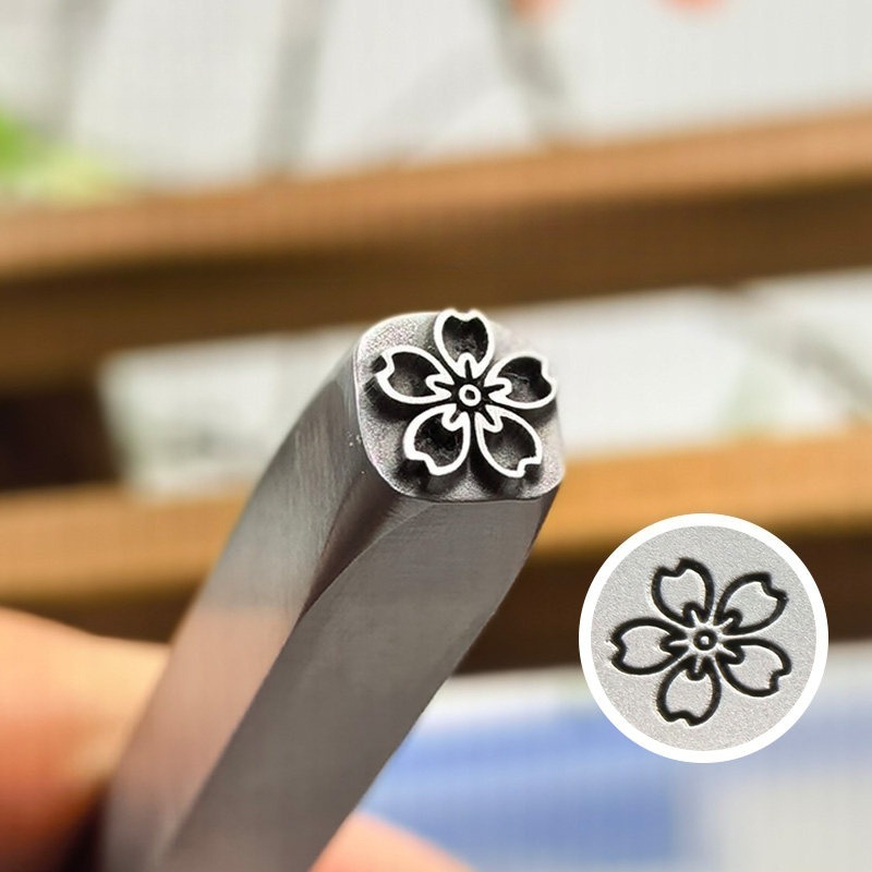 5/7mm Flower Pattern Metal Sta - Leatherwork Flowers review and price